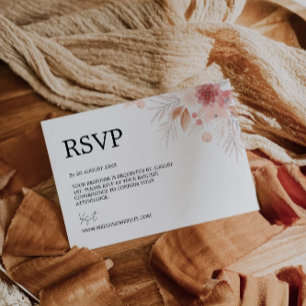 Modelo de cartão RSVP de Casamento de Flores Selva