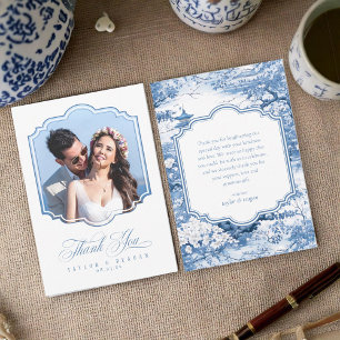 Modelo de Foto com Padrão de Casamento Chinoiserie