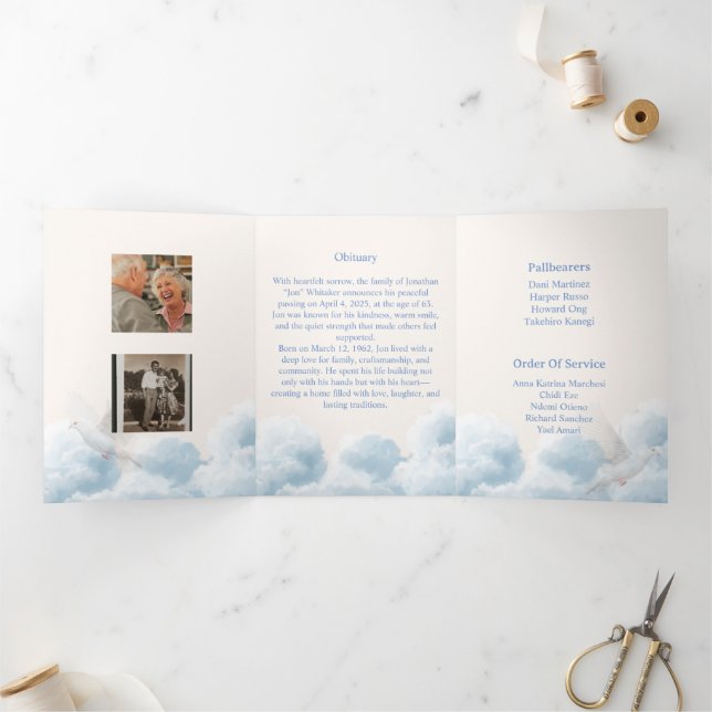 Modelo de Funeral Trifold Memorial (Dentro)