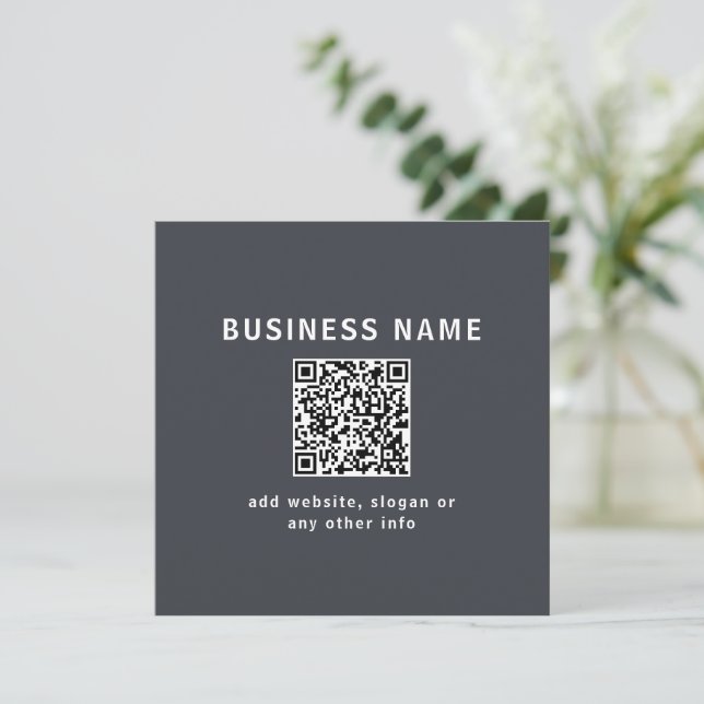 Modelo Simples para o seu código QR | Cinza Escuro (Em pé/Frente)