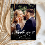 Modern Hand - Letra Cartões de agradecimentos Foto<br><div class="desc">A Mão Moderna Inscreve O Cartões de agradecimentos Fotográfico De Casamento. Obrigado de casamento do Na moda moderno seu modelo de cartão postal com uma foto vertical do cheio na frente com o texto "Obrigado" em uma fonte de script de tipografia escrita escrita à mão robusta, em branco na fotografia....</div>