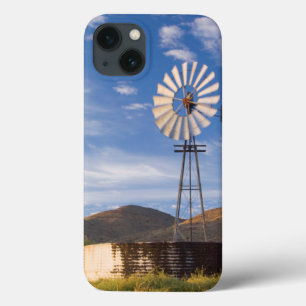 Moinho E Barragem No Karoo Ao Sol