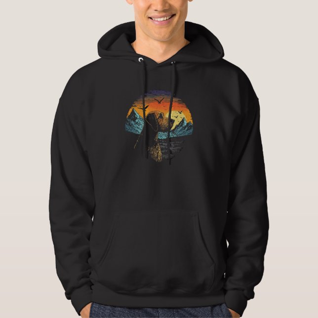 Moletom Airedale Terrier Dog and Sun Rising Over Mountains (Frente)