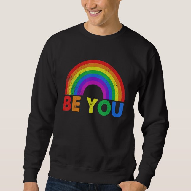 Moletom Be You Pride LGBTQ Gay LGBT Ally Rainbow Flag Retr (Frente)