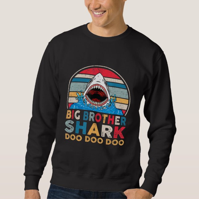 Moletom Big Brother Shark Doo Doo Tee Pais Perfeitos (Frente)