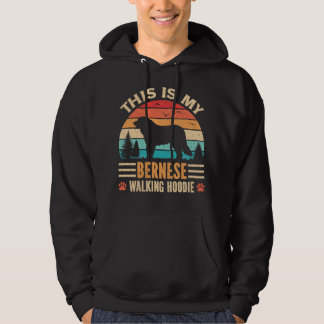 Moletom Cachorro de Montanha Bernês Caminhando Retro Pôr d