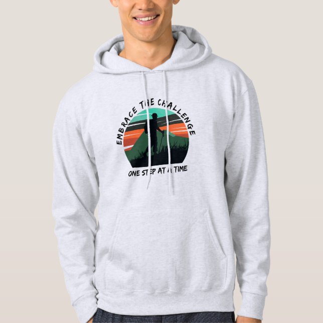 Moletom Caminhando para o Desafio O Hoodie dos Homens (Frente)
