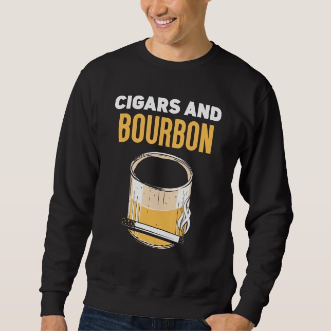 Moletom Cigars And Bourbon Drinking Cigar Bourbons (Frente)