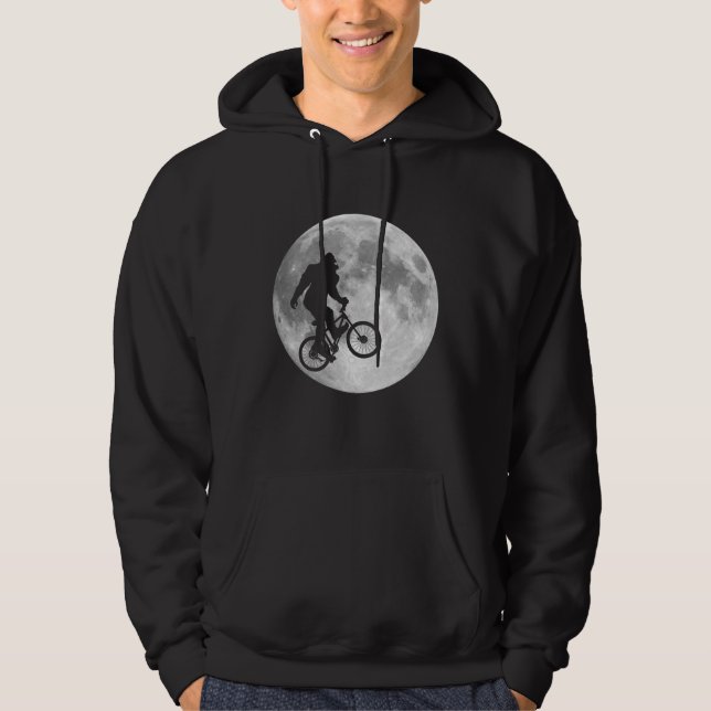 Moletom Com Capuz Sasquatch Bigfoot na bicicleta no céu com Hoodie (Frente)
