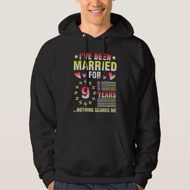 Moletom Esposa Marido Casada há 9 anos. (Frente)