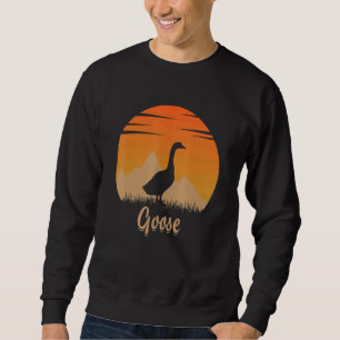 Moletom Ganso Animal Quente Na Montanha Na Natureza