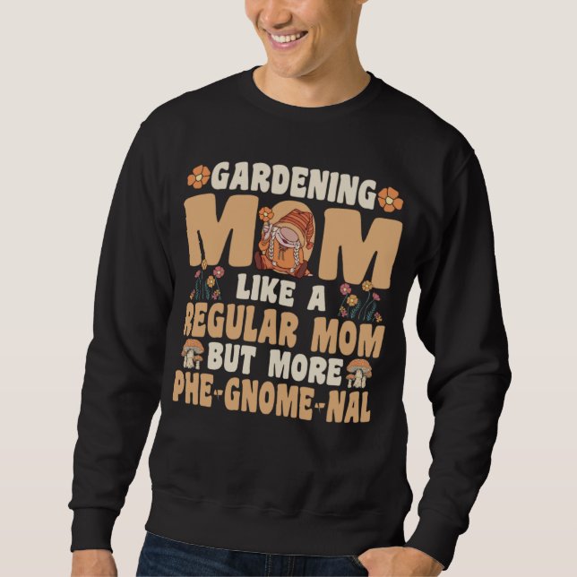 Moletom Gardening Mom with Gnomes (Frente)