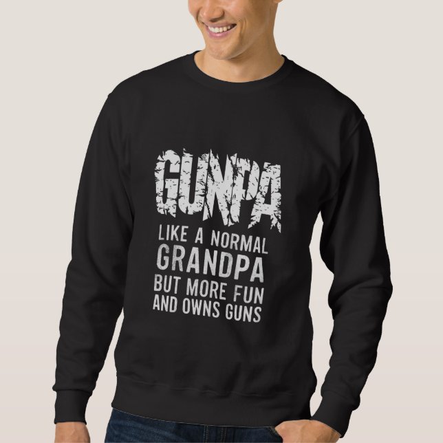Moletom GUNPA como um avô normal, mas mais divertido e pos (Frente)