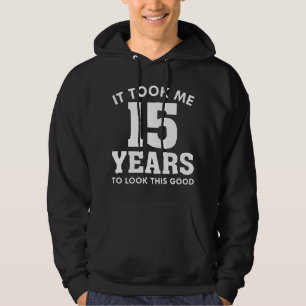 Moletom Levei 15 Anos Para Parecer Bem