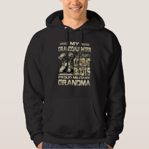 Moletom Minha neta Veste Botas de Combate Orgulhosas