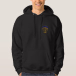 Moletom Morena Menorah Sweatshirt<br><div class="desc">Mantendo-se quente o dia e a noite na sua camiseta Menorah Hoodie,  feita pelo Rightside!</div>