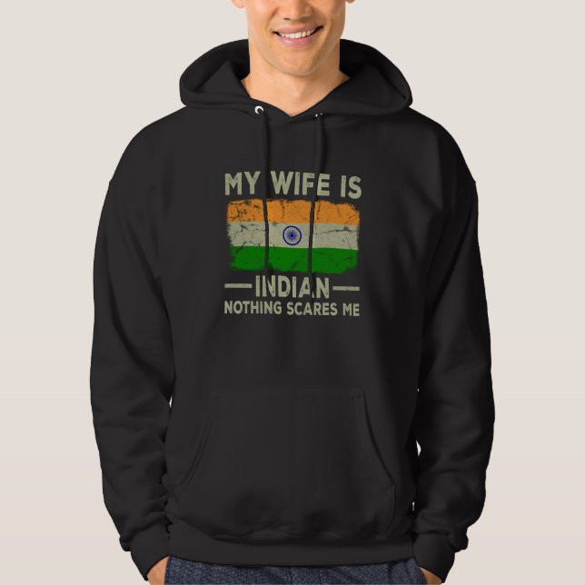 Moletom My Wife is Indian Nothing Scares Me Husband (Frente)