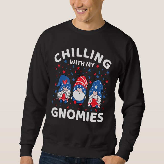 Moletom Refrigerindo Com Minhas Gnomias 4 De Julho Gnomens (Frente)