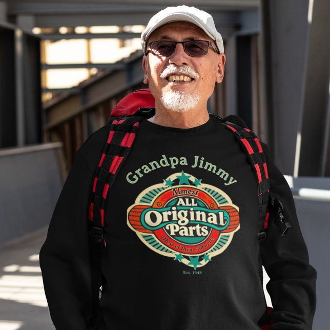 Moletom Retrorna quase todas as peças originais personaliz (Criador carregado)