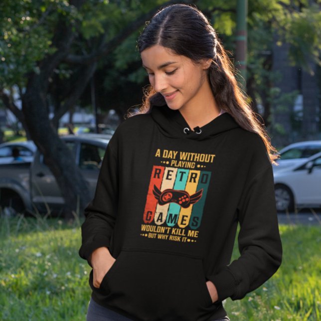 Moletom Um dia sem Jogos Retroativos é muito arriscado - J (Criador carregado)