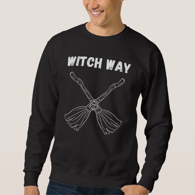 Moletom Witch Way to the Bash – Funny Halloween Broomstick (Frente)