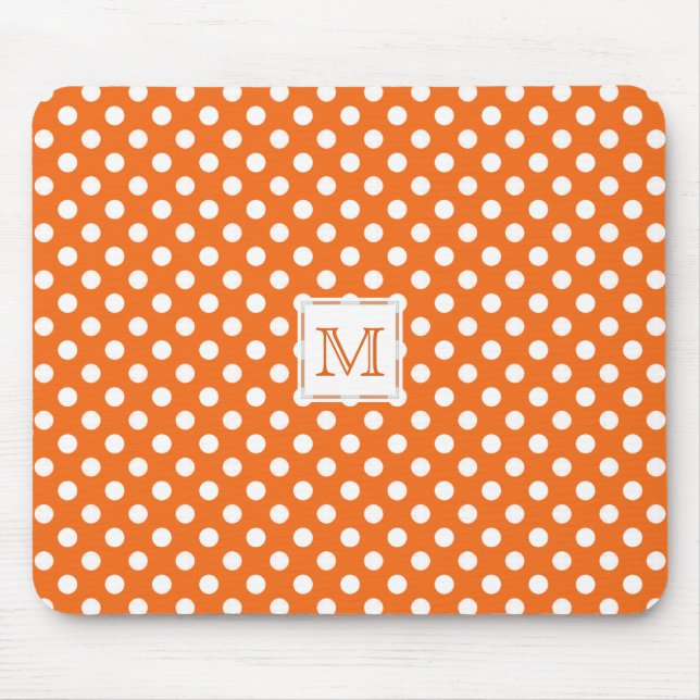 Monograma: Bolinhas alaranjadas & brancas Mousepad (Frente)