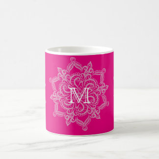 Monograma chique da mandala do rosa quente caneca
