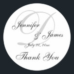 Monograma D Casamento Obrigado Etiqueta<br><div class="desc">Cinza, Monograma Elegante Negro e Branco Obrigado Rótulos. Estas obrigados de casamento que vocês viciam são a maneira perfeita de personalizar seus favores de casamento. Modelo personalizado para "D" inicial. Adicione seus nomes de noiva e noivo e a data do casamento. Design de sobreposição de fontes de script elegante em...</div>