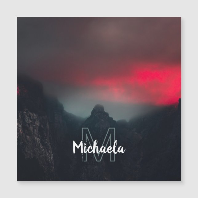 Monograma de nuvens, neblina e montanhas (Frente)