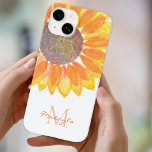 Monograma Girassol<br><div class="desc">Esta capas de iphone floral é decorada com um girassol de cor amarela e monograma na tipografia do na moda. Facilmente personalizável. Original Watercolor © Michele Davies.</div>