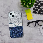 Monograma Silver Dardo Glitter Tópico Glitter<br><div class="desc">Uma na moda prateada divertida e uma capa de telefone azul de galáxia Samsung monogramada. Disponível em todos os tamanhos atuais de capas de telefone de galáxias da Samsung.</div>