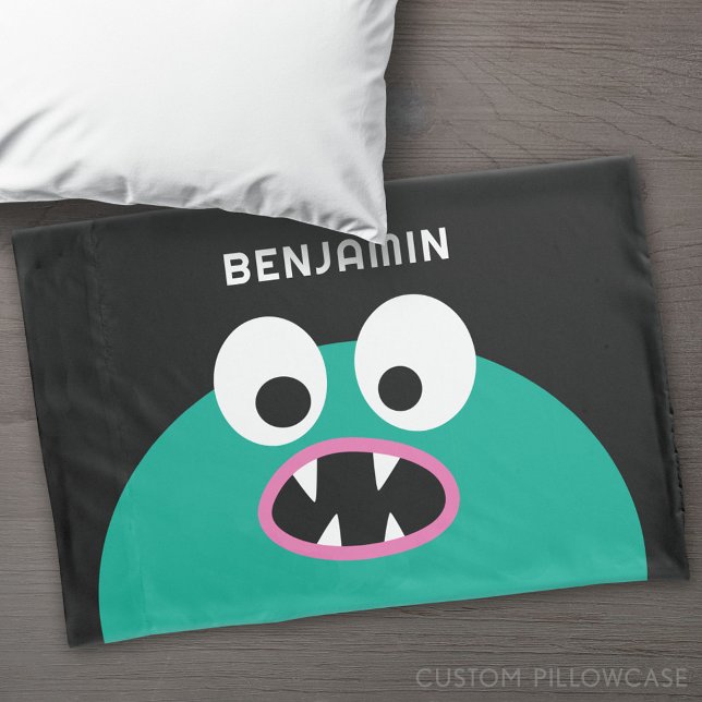 Monstro Engraçado - Nome Personalizado - Cubo (Custom Pillowcase)