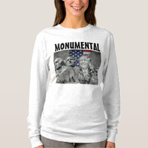 MONTAGEM DE TRUMP RUSHMORE T-SHIRTS