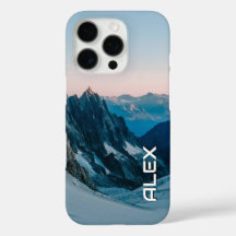 Montanha Com Capas De Neve Sob Céu Célere