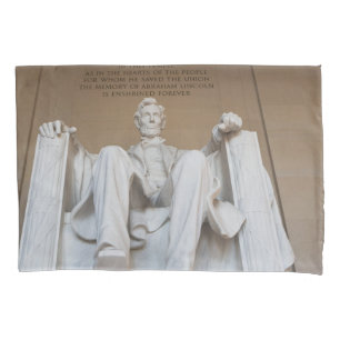 Monuments   The Lincoln Memorial