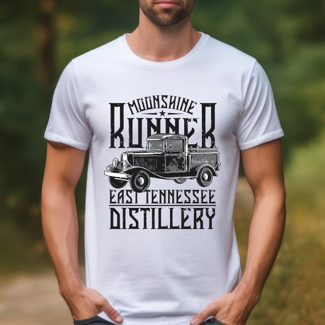Moonshine Runner East Tennessee Distillery T-Shirt (Criador carregado)