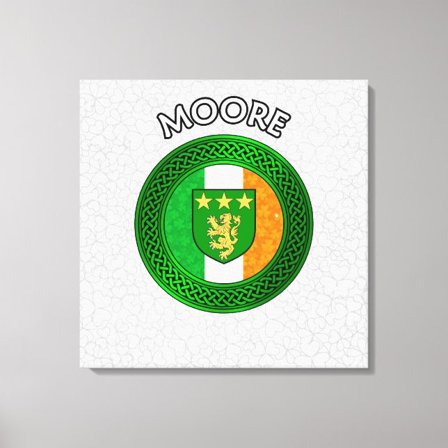 Moore Crest & Celtic Knot on Shamrock Canvas Print (Frente)