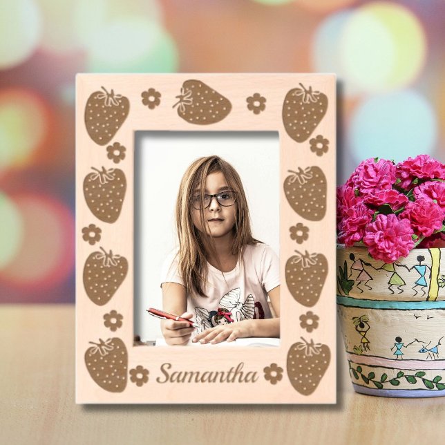 Morangos e flores (Criador carregado)