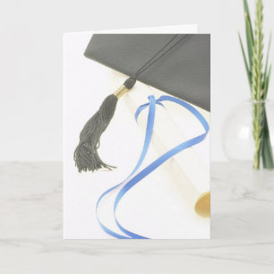 Mortarboard, diploma, cartão da graduação da fi