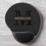Mouse Pad De Gel Monograma e Nome Elegante Personalizado<br><div class="desc">Adicione um toque de elegância ao seu essencial diário com este monograma personalizado e produto de nome. Com um design refinado e detalhes personalizáveis, ele combina sofisticação e funcionalidade. Seja para uso pessoal ou como presente pensativo, este item apresenta um monograma na moda e seu nome escolhido, fazer-o exclusivamente seu....</div>