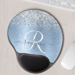 Mouse Pad De Gel Nome do Monograma da Glitter de Prata de Metal Bru<br><div class="desc">Personalize facilmente este design da pastilha chic do mouse moderna com brilho bonito prateado em um fundo metálico azul escovado.</div>