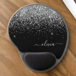 Mouse Pad De Gel Nome do Monograma do Sparkle Glitter Negra<br><div class="desc">Nome do Monograma da Silver e do Sparkle Negro e do Mousepad Inicial (Pad do Mouse). Isto faz o doce e perfeito aniversário de 16 anos,  casamento,  chá de panela,  aniversário,  chá de fraldas ou festa de solteira presente para alguém que ama luxo de luxo e estilos quíticos.</div>