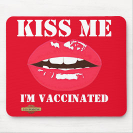 mouse pad "KISS ME"
