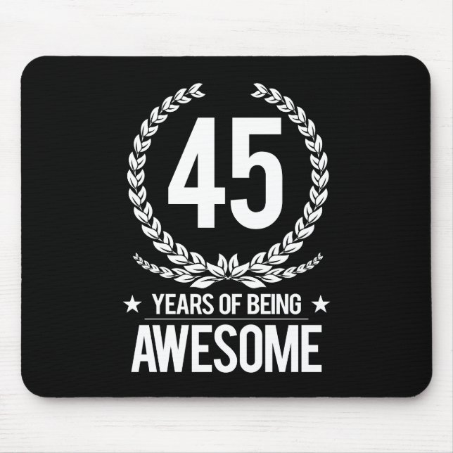 Mousepad 45th Aniversário (45 anos de ser impressionantes) (Frente)