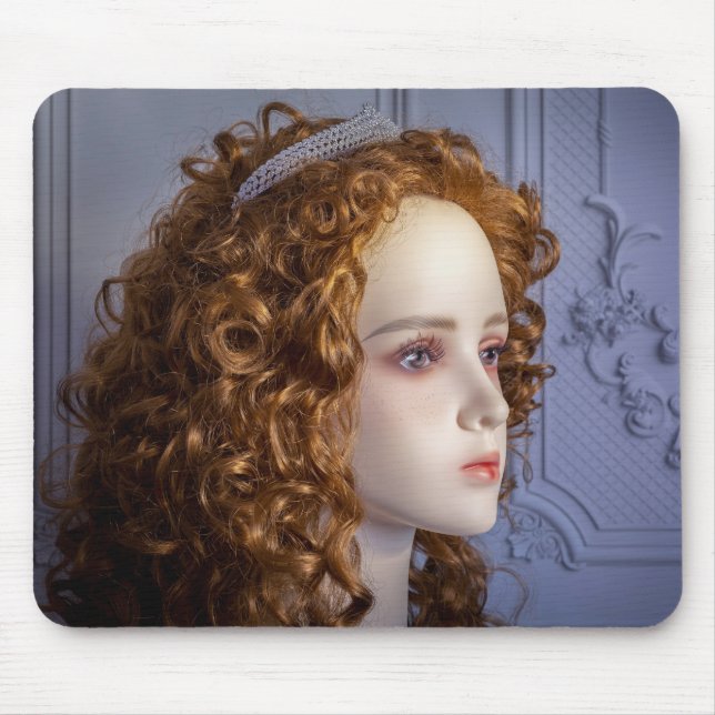 Mousepad 6271-Mannequin com Cabelo Vermelho e Diamond Tiara (Frente)