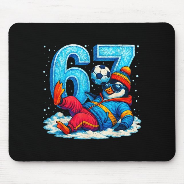 Mousepad 67 Penguin Soccer Funny Winter Meme Gift  (Frente)