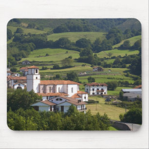 Mousepad A aldeia de Amaiur no Vale de Baztan,