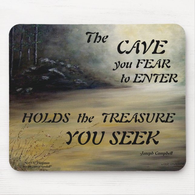 MOUSEPAD A CAVE QUE VOCÊ MERECE ENTRAR NO J. CAMPBELL MOUSE (Frente)