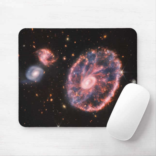 Mousepad A Galáxia De Rodas De Cartaz E Suas Galáxias Compa (Com mouse)