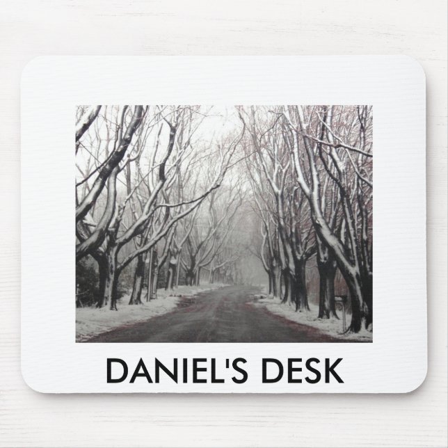 MOUSEPAD A MESA DE DANIEL (Frente)